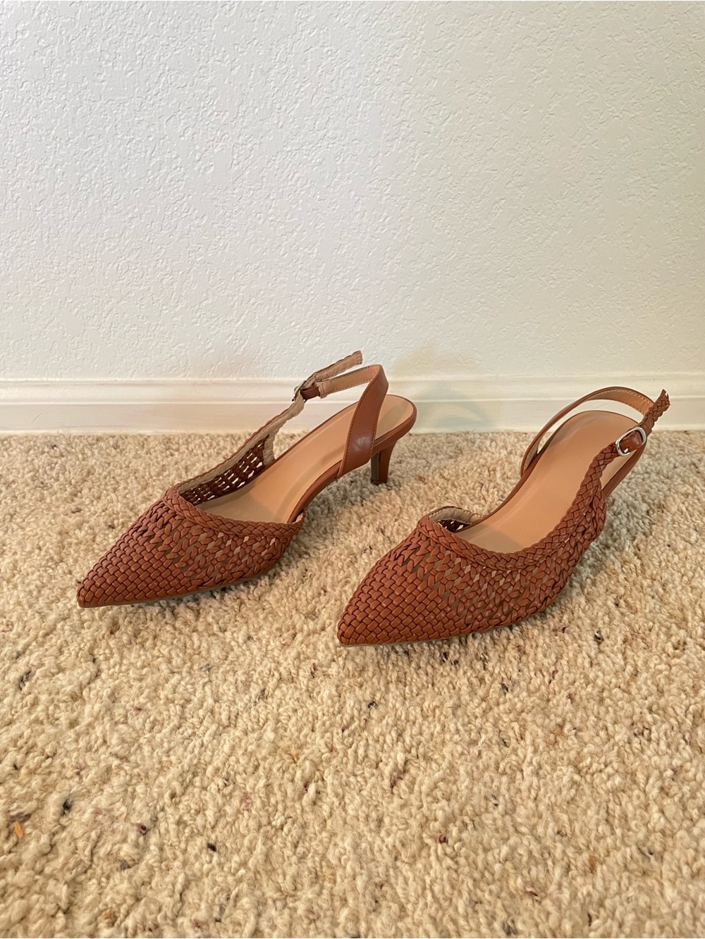 Universal Thread Woven Pointed Slingback Heels in Tan Brown